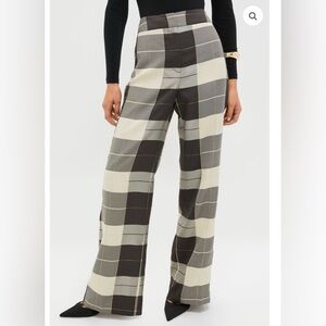 Tuckernuck Champagne Problems Plaid Erin Pants Size 6 inseam 33”